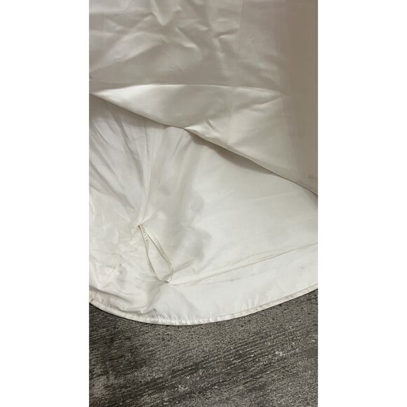 Mikaella Bridal Wedding Dress Cream/Pearl Color Size 8 Style #2267 NWT $2000 - Picture 11 of 16